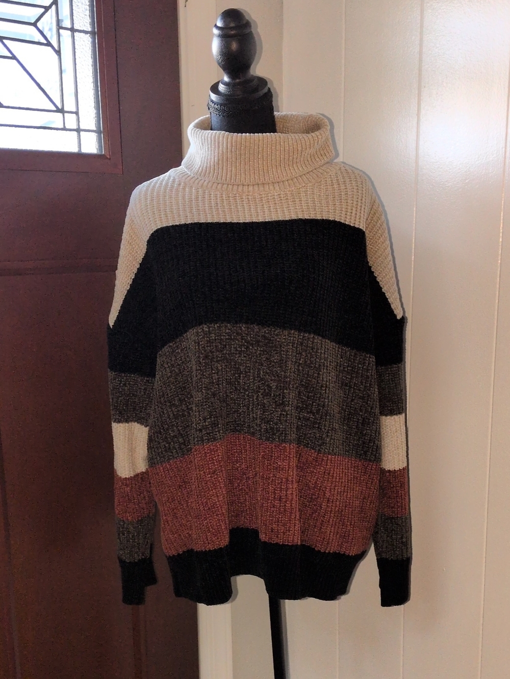Vanilla Bay Oversized Turtleneck Sweater in Cream, Black, Olive & Rust Size S